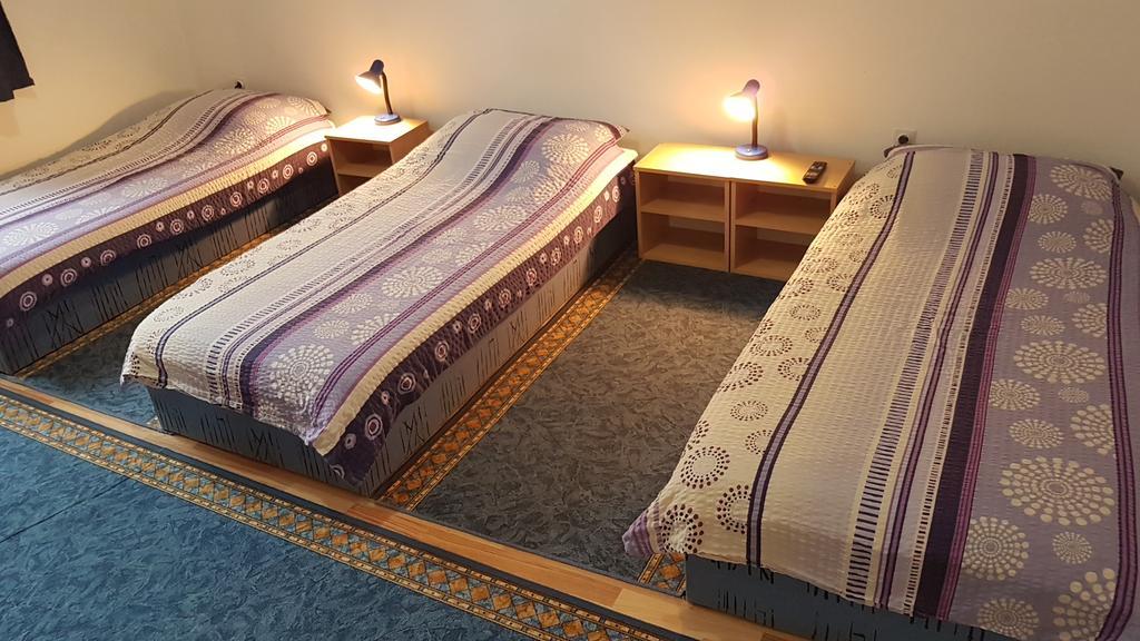 Guesthouse Sermageova Zagreb Buitenkant foto